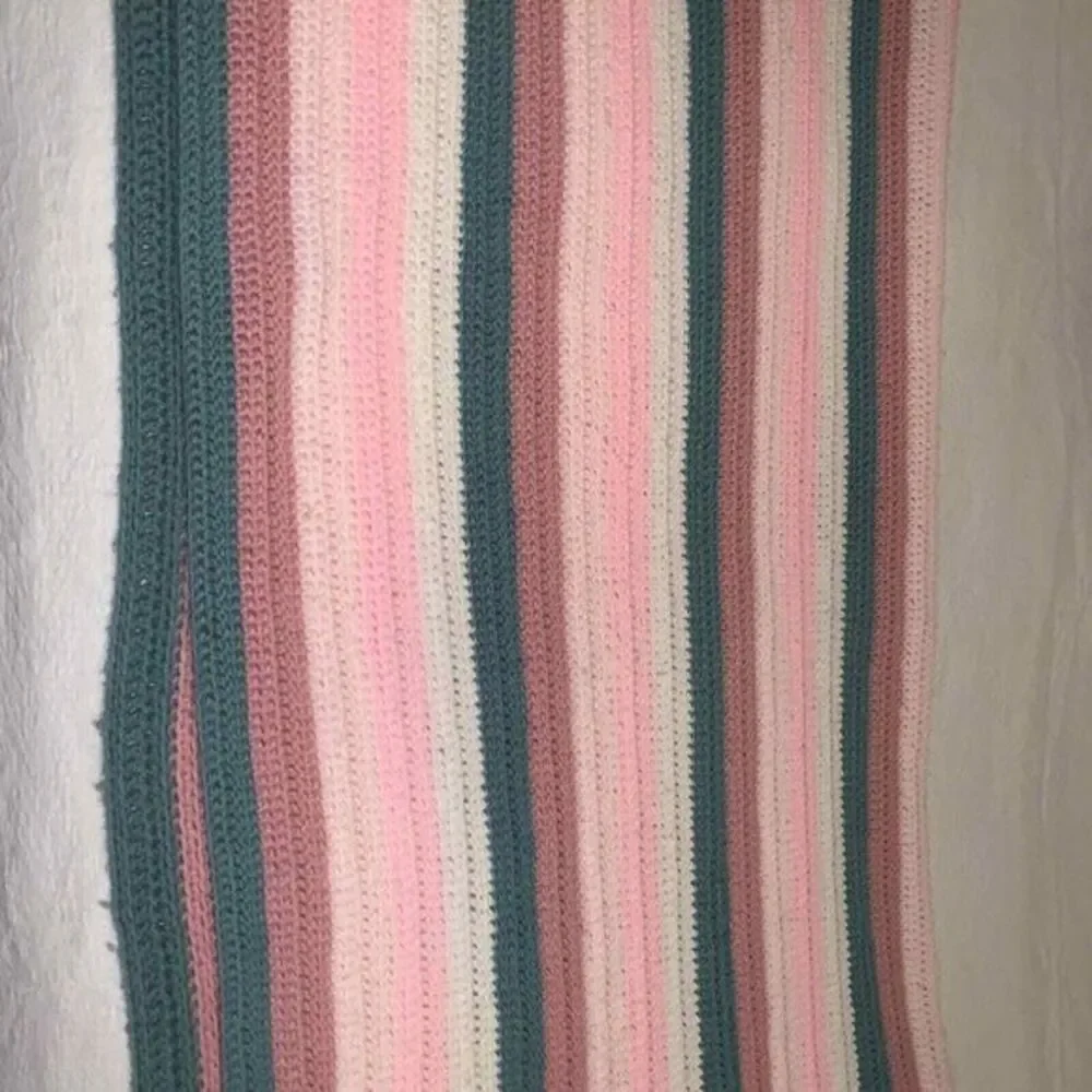 VTG Handmade Knit/Crochet Afgan Throw Blanket Pinks/white/green WFringe 58x60x68